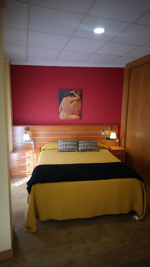 Hostal Dona Juana Ávila Extérieur photo